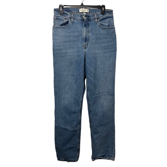 Abercrombie and Fitch Curve Love Ultra High Rise 90s Straight Jean Size 10R - Picture 2 of 5